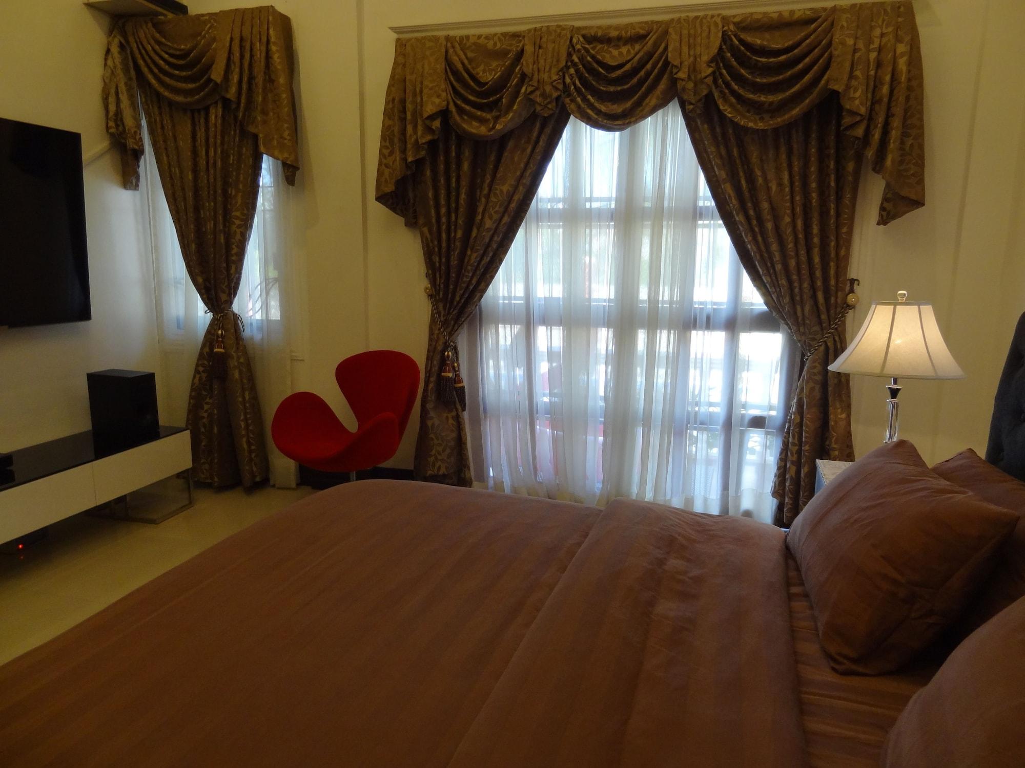 The Executive Villa Inn & Suites Davao Exterior photo