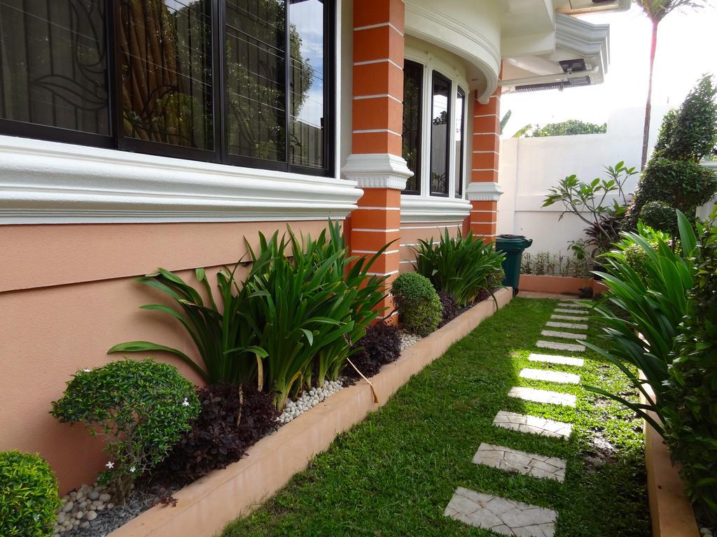 The Executive Villa Inn & Suites Davao Exterior photo