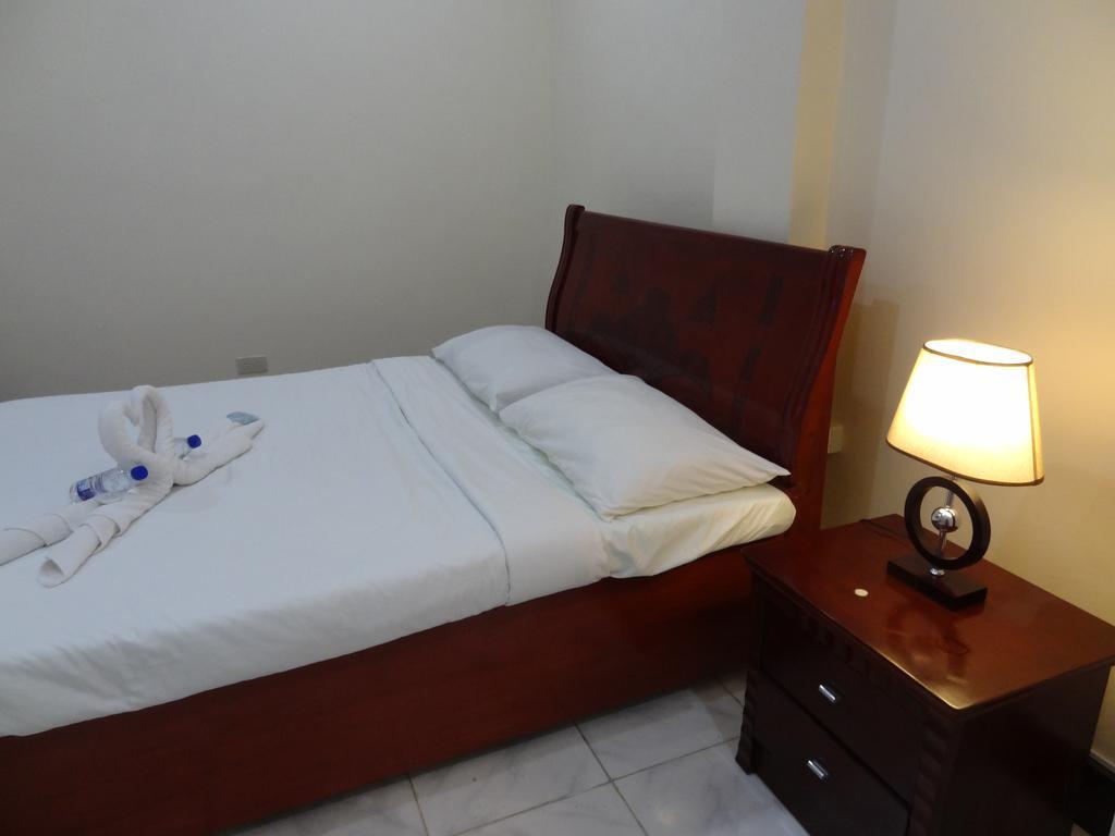 The Executive Villa Inn & Suites Davao Exterior photo